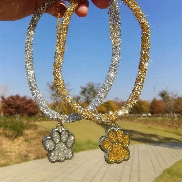 Luxury Crystal Cat Collar Paw Pendant Party Reflective Rhinestone Necklace Adjustable Cats Puppy Chihuahua Pet Accessories