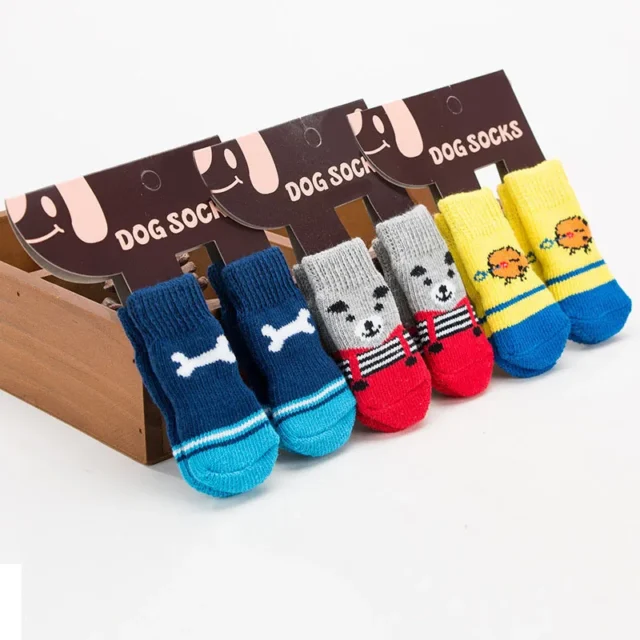 4Pcs Winter Warm Dog Socks Cute Cartoon Anti Slip Skid Pet Shoes Socks Soft Breathable Paw Protector for Small Puppy Cat Dogs