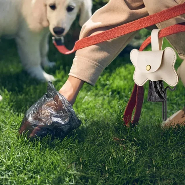 Dog Poop Pickup Bag Dispenser with Leash Clip Pet Waste Bag Dispenser for Dog Pooper Pet Outdoor PoopBag Leathers Holder Y5GB - Image 5