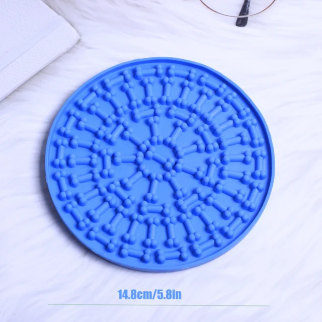 Dog Feeder Supplies Pet Lick Silicone Mat for Dogs Pet Slow Food Plate Dog Bathing Distraction Silicone Dog Sucker Food Training - Image 6