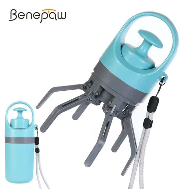 Benepaw Portable No-Touch Dog Pooper Scooper Built-in Poop Bag Dispenser Lightweight Claw Pet Waste Picker Quality Lanyard